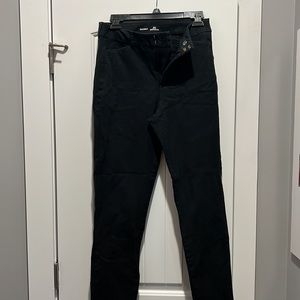 Old Navy Black Pixie Pant 8 Tall